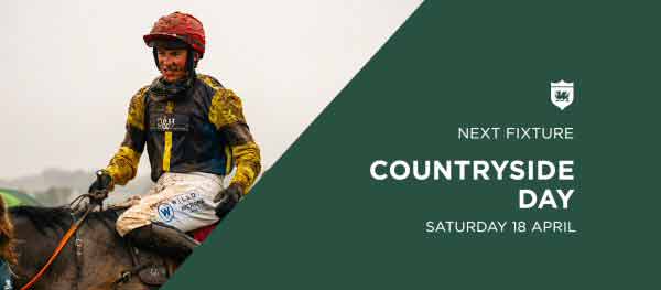 Chestertourist.com - Bangor-on-Dee races North Wales Near Chester Header